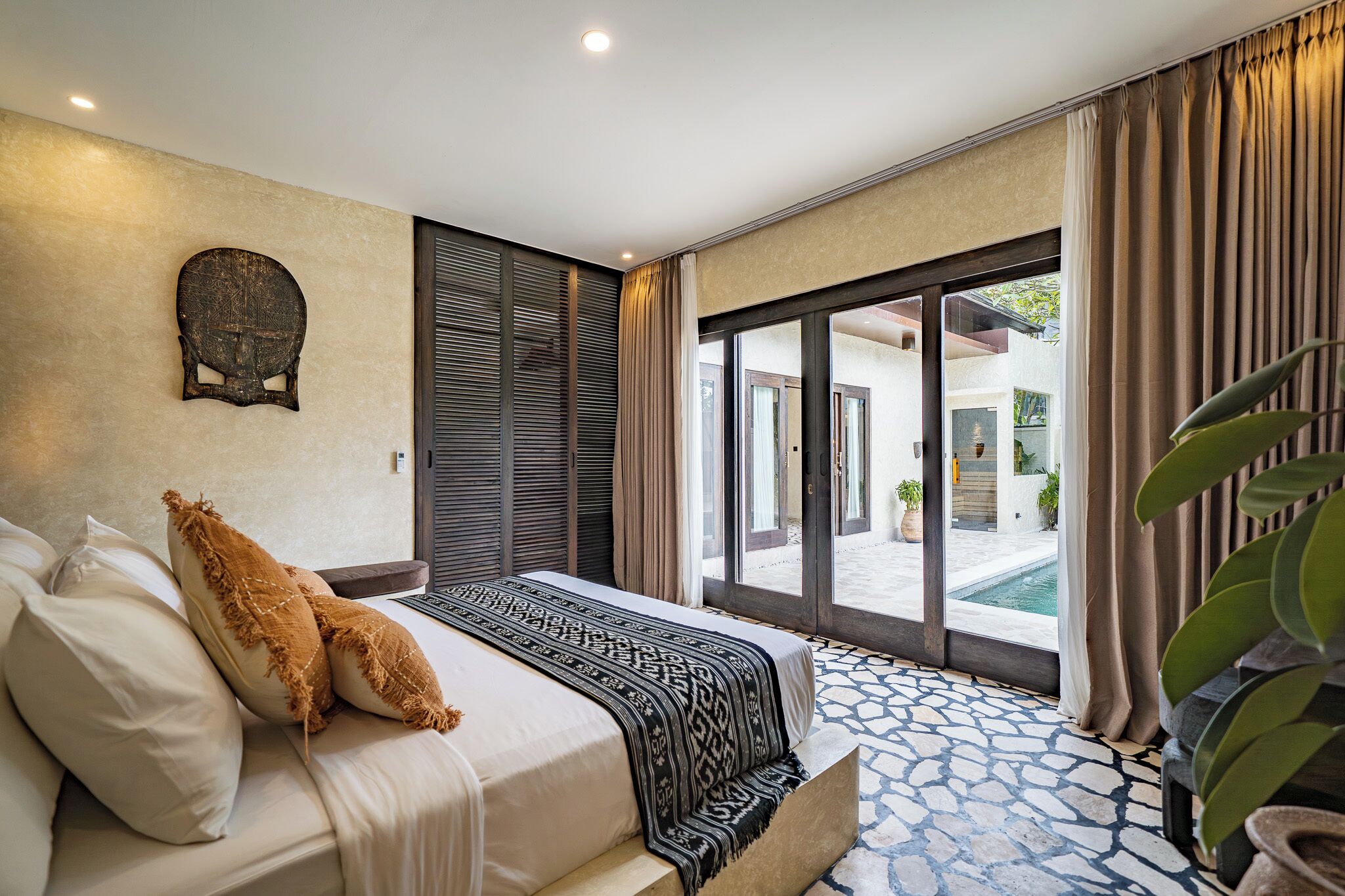 Deluxe-Villa, 3 Schlafzimmer, Terrasse, Poolblick | Bettwäsche aus ägyptischer Baumwolle, hochwertige Bettwaren, Zimmersafe
