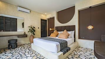 Deluxe Villa, 3 Bedrooms, Patio, Pool View