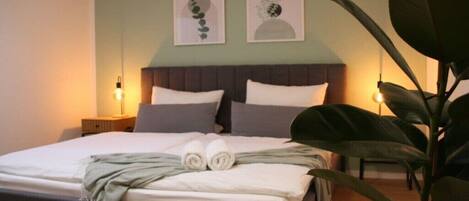 1 bedroom, free WiFi, bed sheets