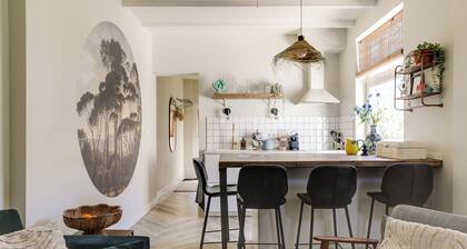 Brand new 2-bedroom cottage in centre of Zandvoort 500m to the beach