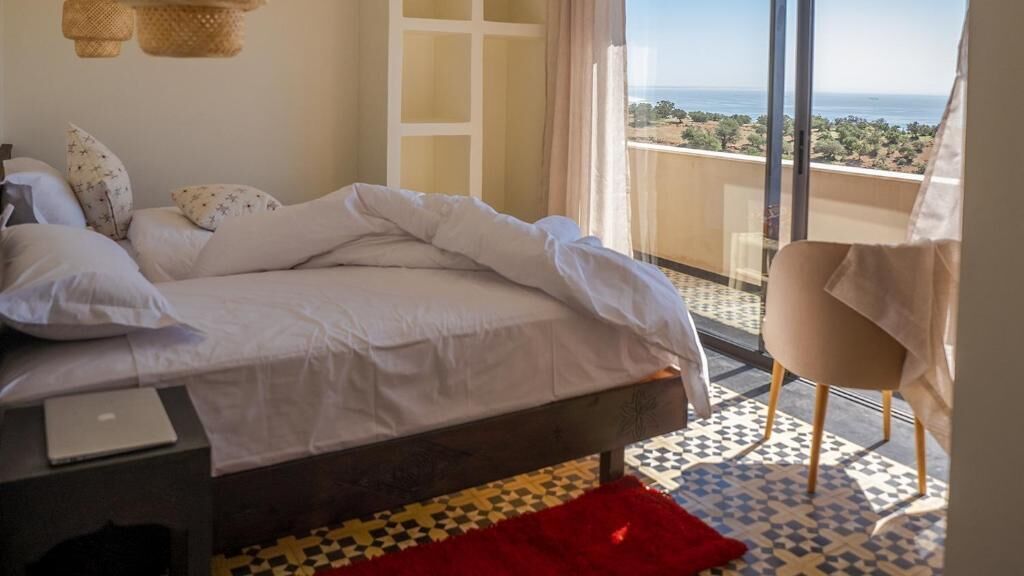 In-room safe, desk, blackout drapes, soundproofing