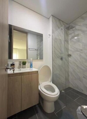 Bathroom - Vrbo Property (medellin)