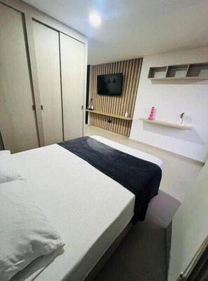 Room - Vrbo Property (medellin)