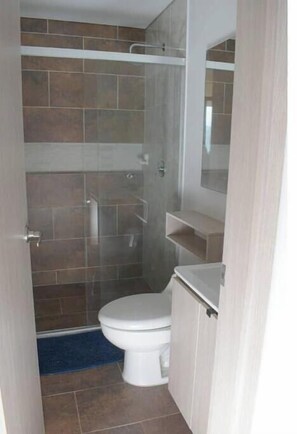 Bathroom - Vrbo Property (medellin)