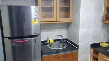 Apartment | Private kitchen | Fridge, microwave