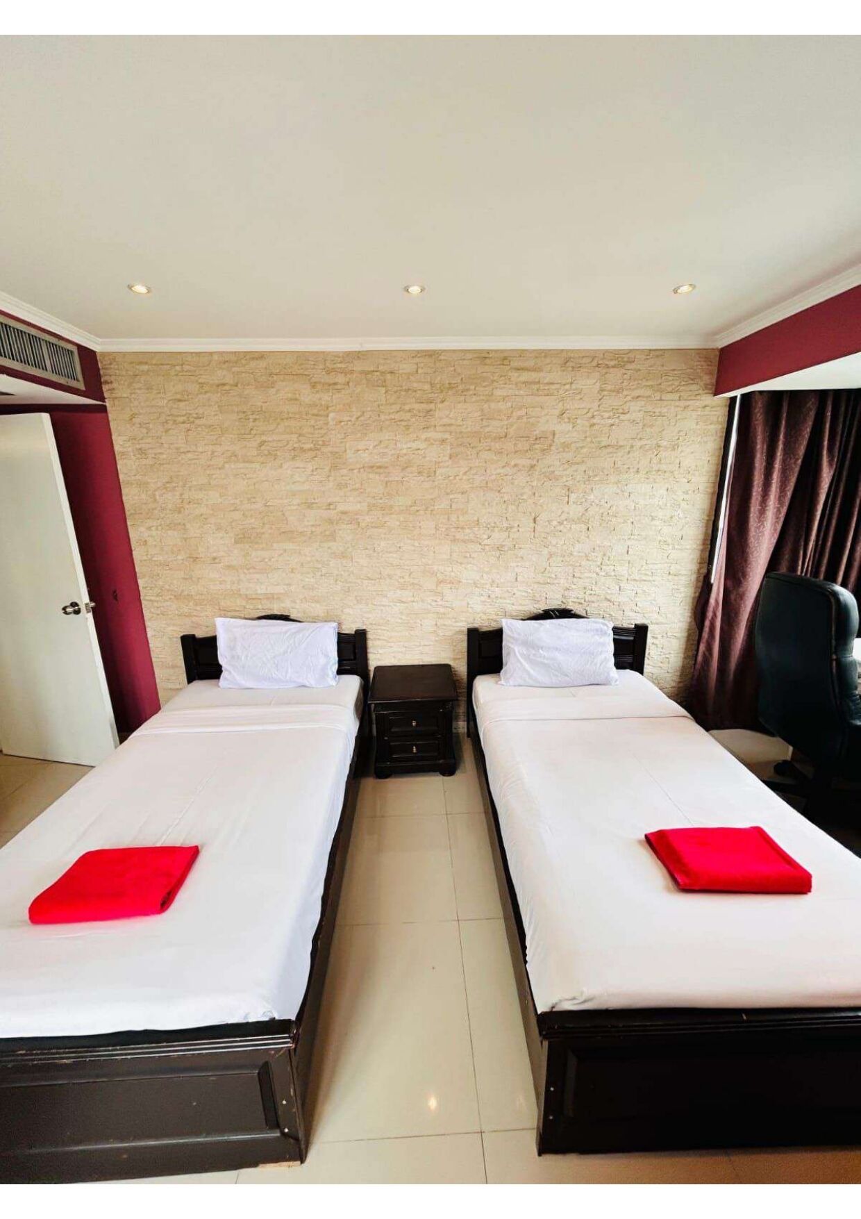 Elite Room