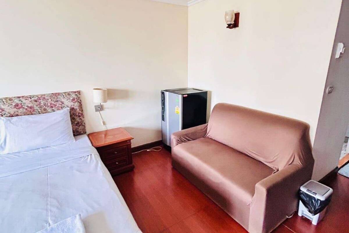 Deluxe Studio, Pool View | In-room safe, laptop workspace, iron/ironing board (on request)