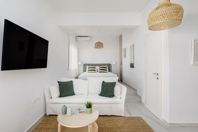 Glow Apartments