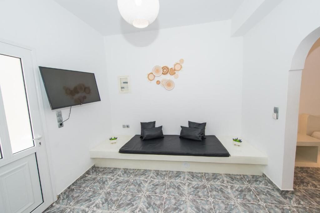 Clio Suite | Interior