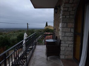 Estúdio clássico, sacada, vista para o jardim | Terraço/pátio