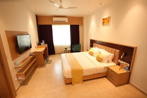 Aaria Beach Resort and Spa 