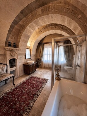 Bathroom - Historic Cave Home Facing Majestic Ortahisar Castle (Nevsehir)