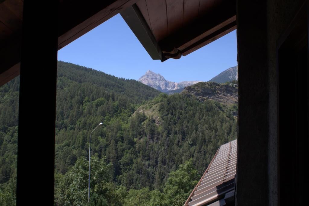 Standard-Vierbettzimmer, Bergblick | Ausblick vom Zimmer