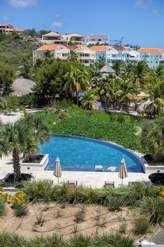 The Shore - Blue Bay Golf & Beach Resort