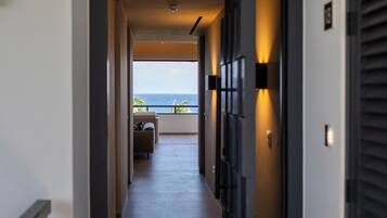 Deluxe appartement, 2 slaapkamers, gedeeltelijk uitzicht op oceaan | Interieur
