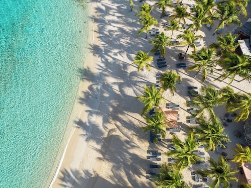 The Shore - Blue Bay Golf & Beach Resort