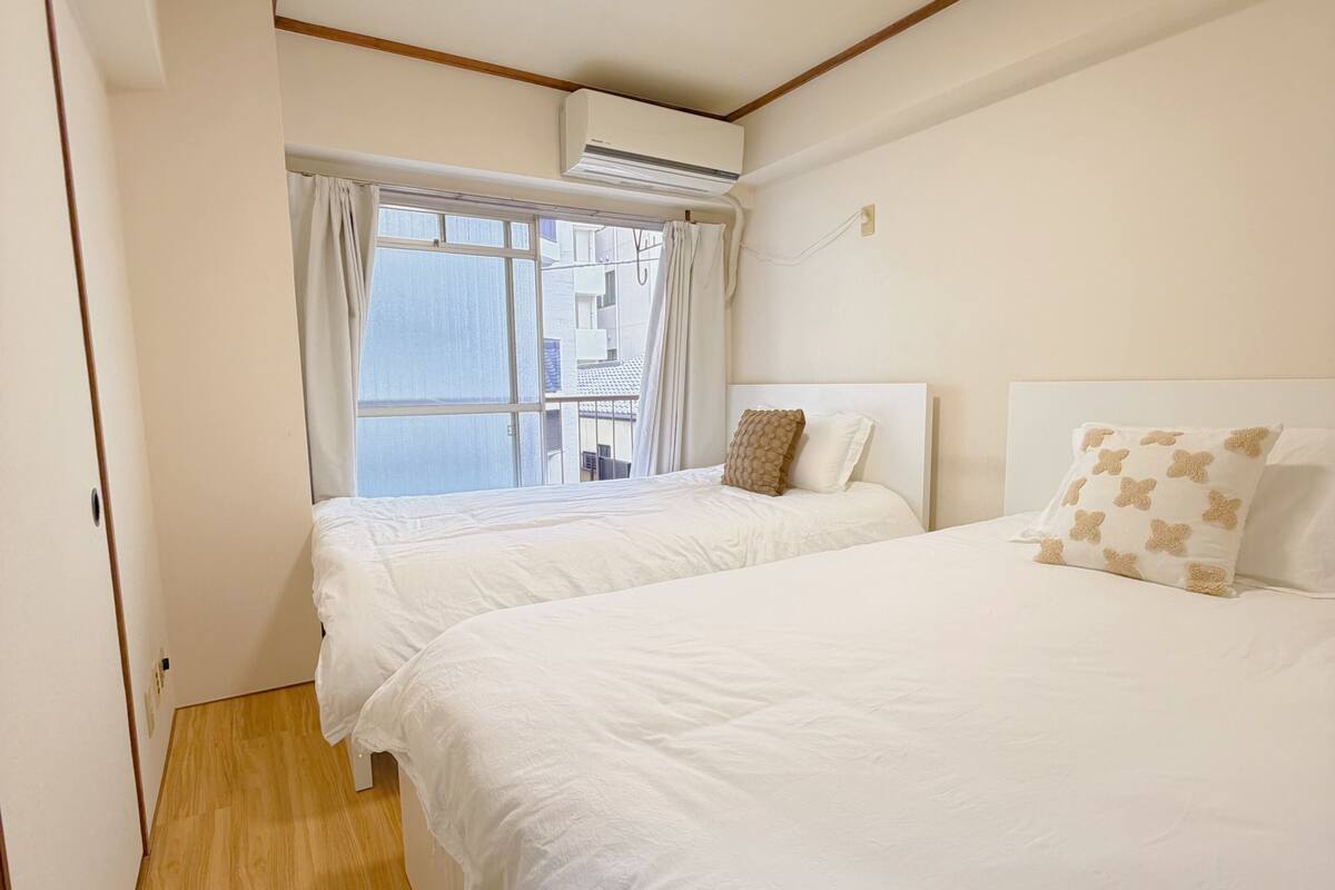 Comfort Quadruple Room (203) | Meja, Wi-fi percuma 