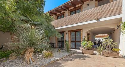 Modern apartment in the heart of Cabras - close to the beach & comfort
