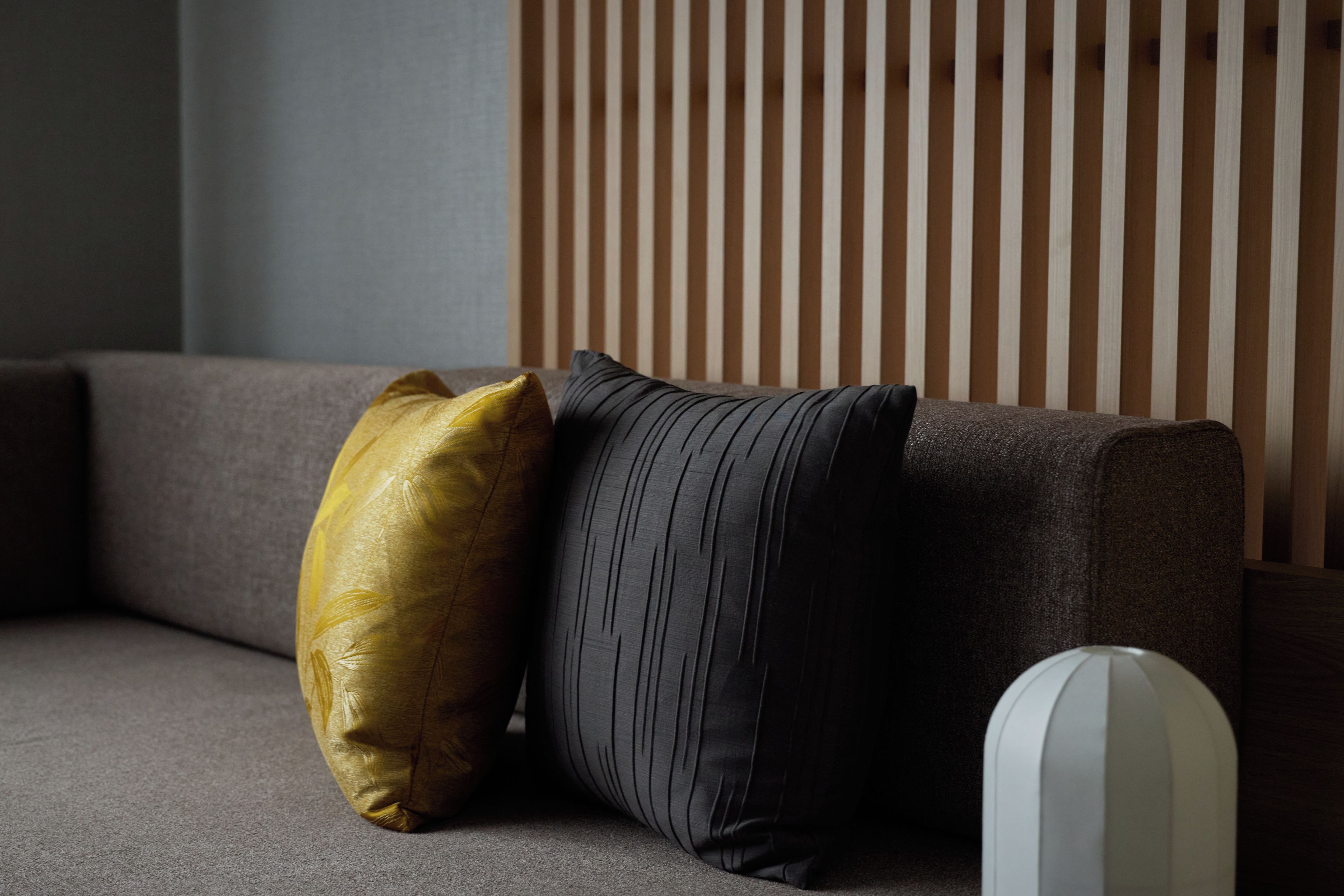 In-room safe, WiFi (free), bed sheets