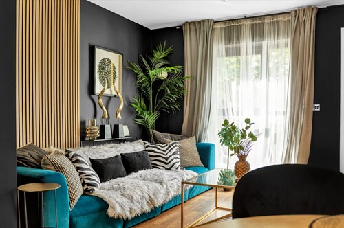 Salford Quays Luxury Safari Retreat Free Parking