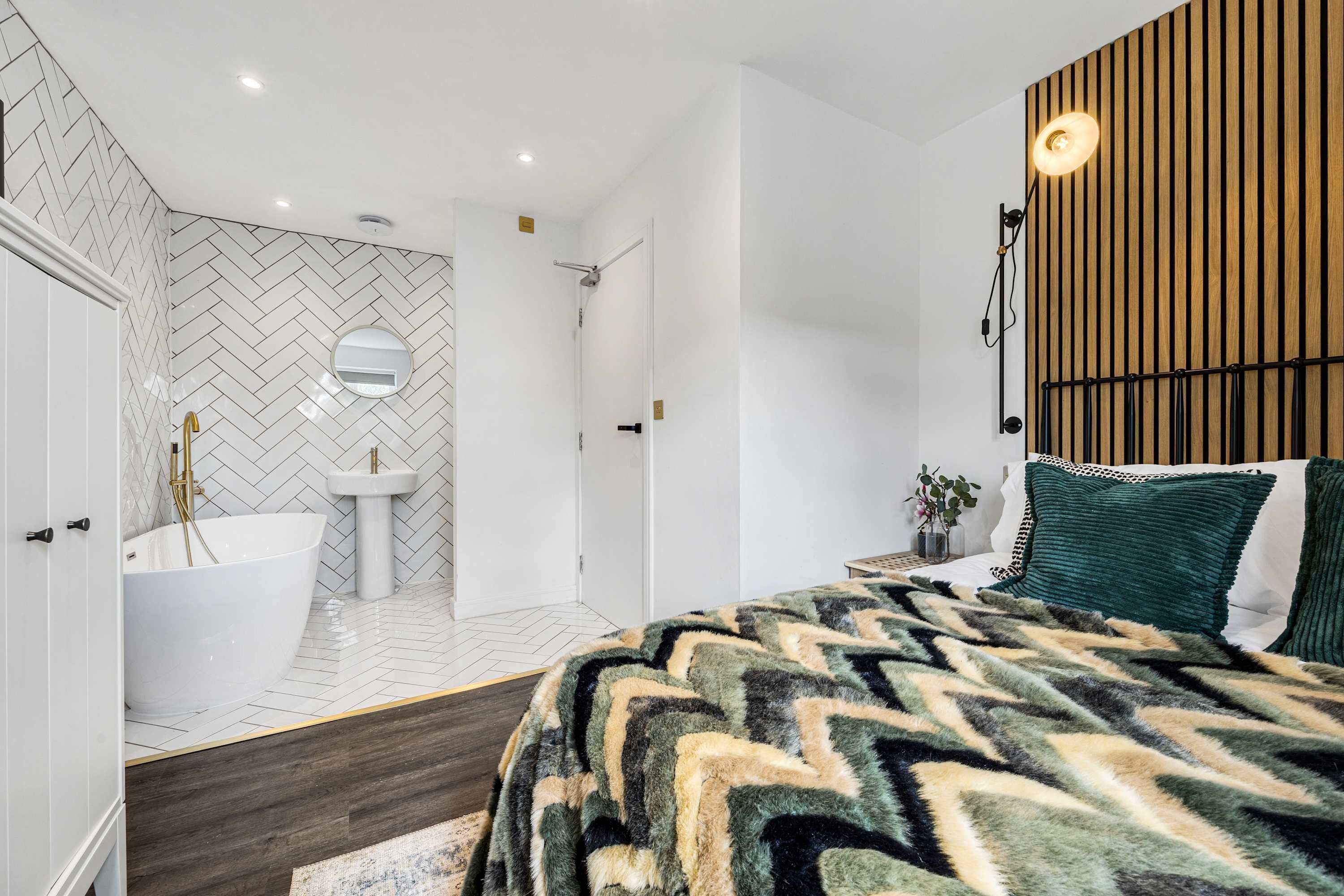 House | 4 bedrooms, Internet