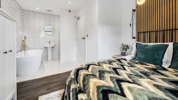 House | 4 bedrooms, Internet