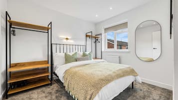 House | 4 bedrooms, Internet