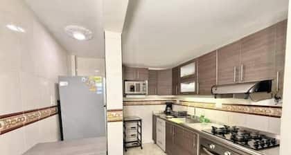 Cozy Merce Family House