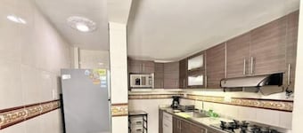 Cozy Merce Family House