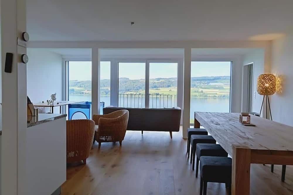 Lakeview Aparthotel