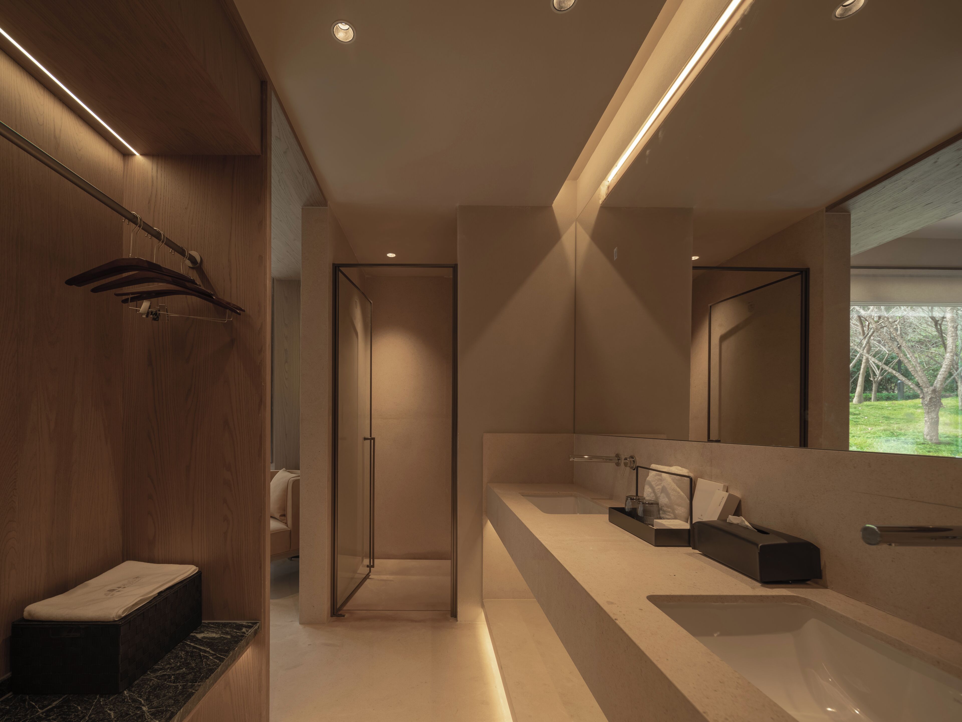 Superior Twin Room | Interior