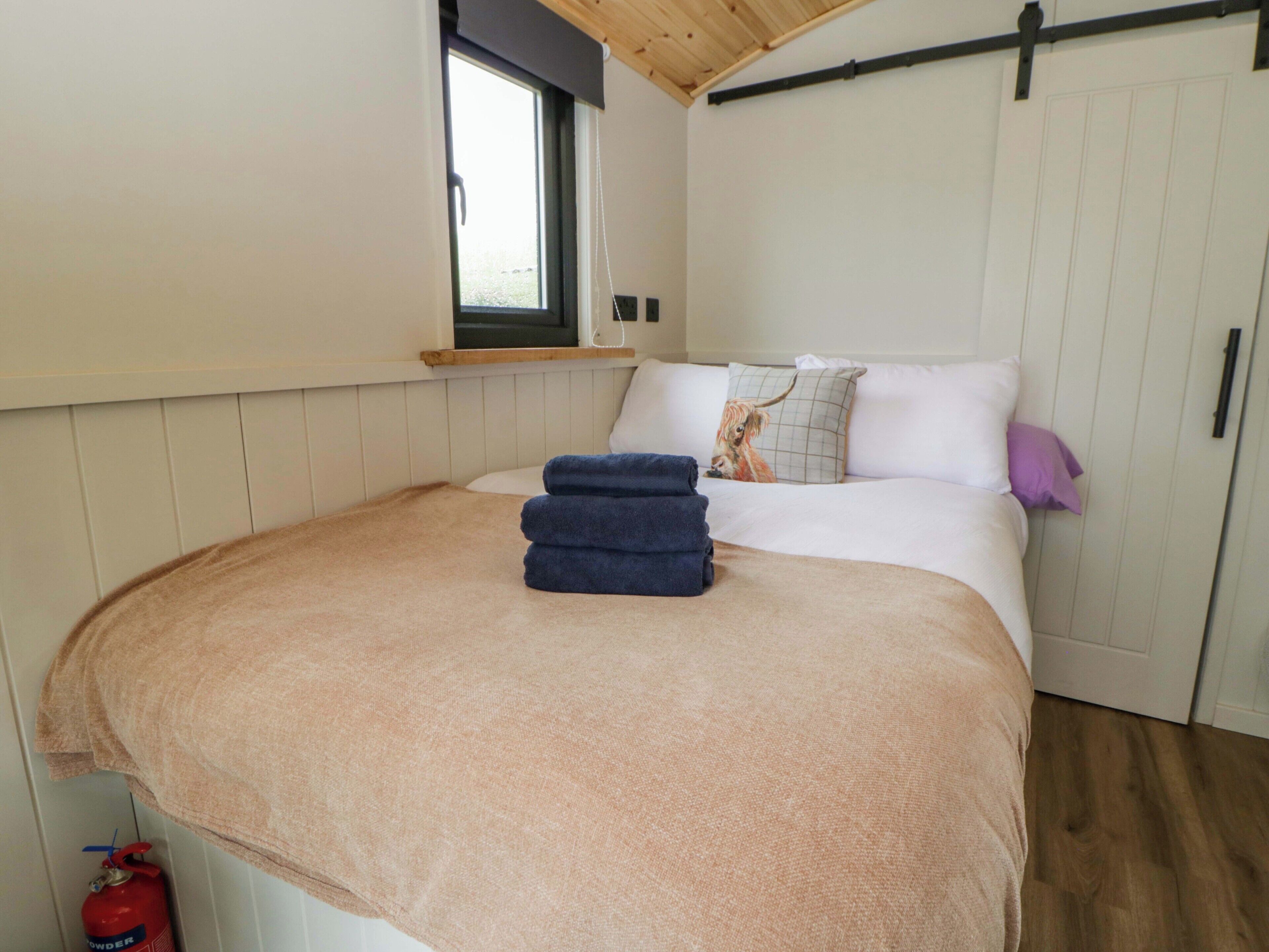 1 Schlafzimmer, kostenloses WLAN, individuell dekoriert