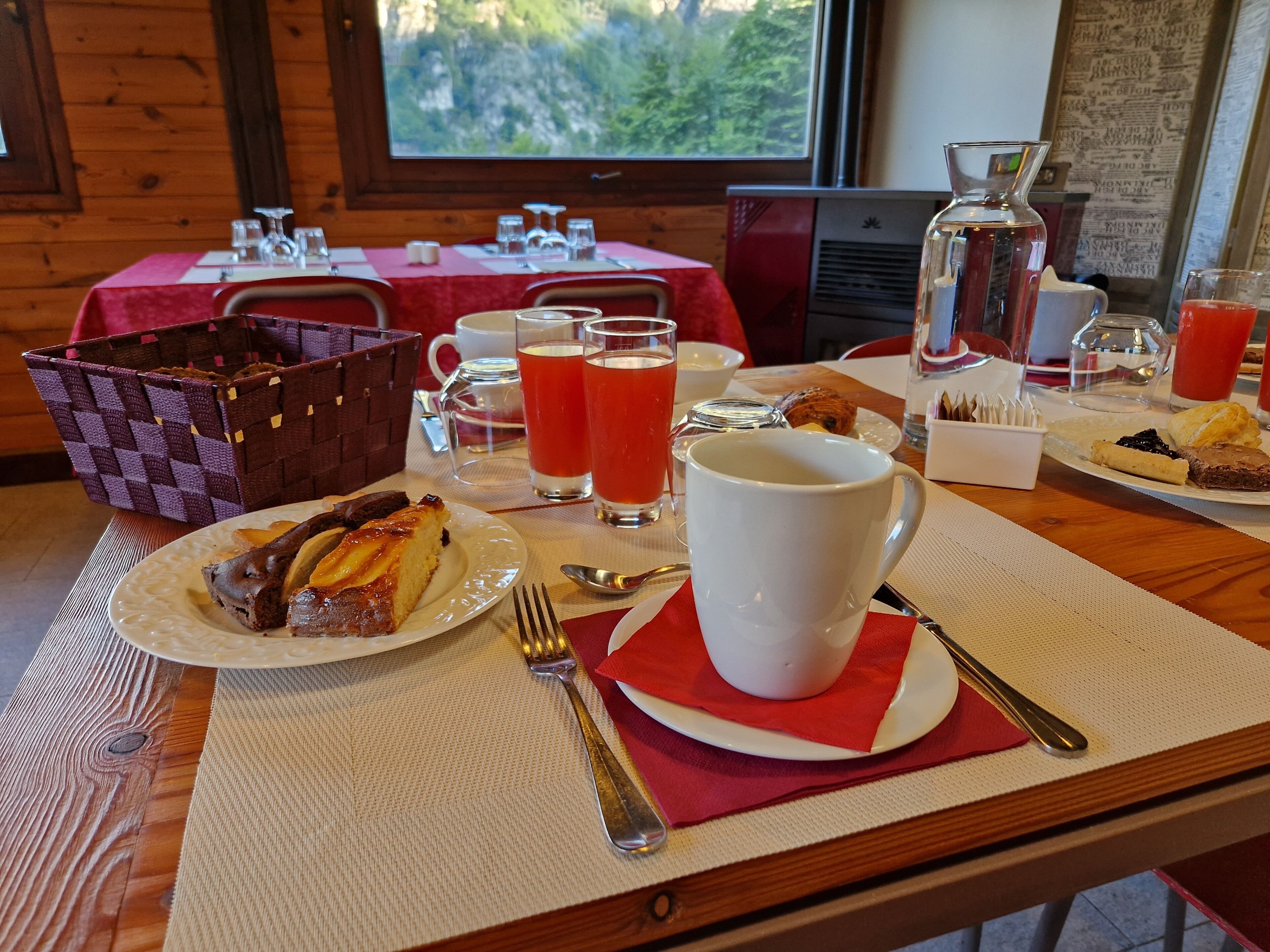 Colazione completa inclusa, servita tutte le mattine 