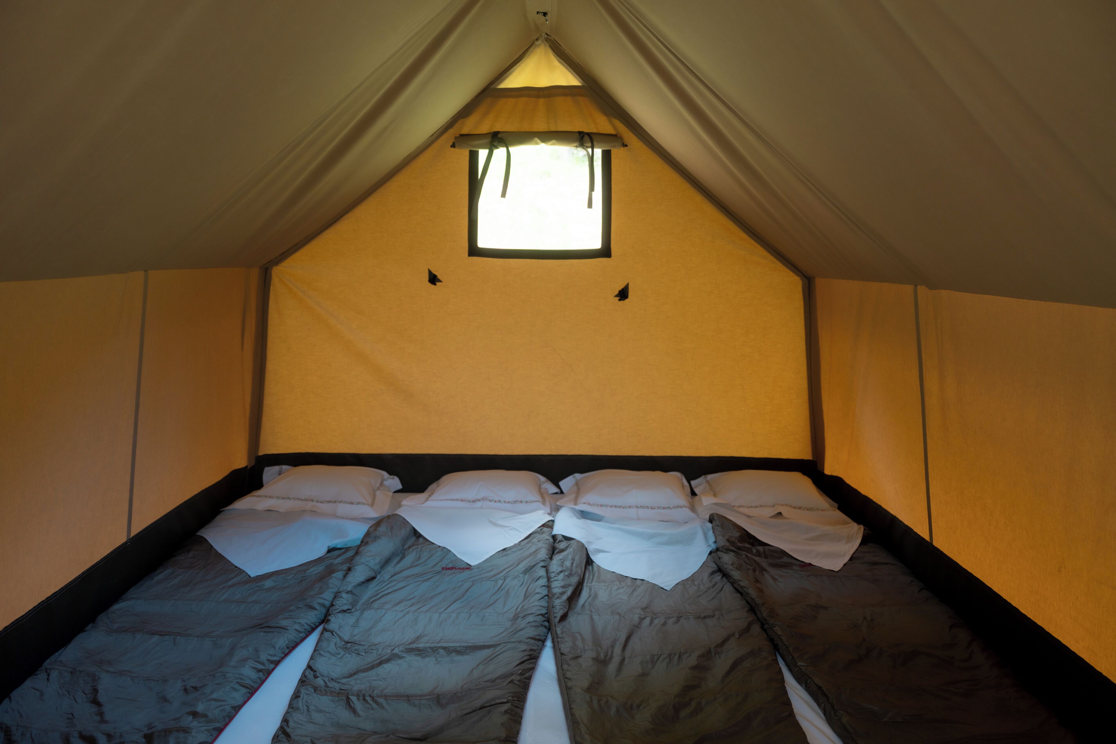 Tent, Mountain View | Bed sheets