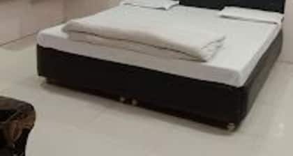 Hotel American