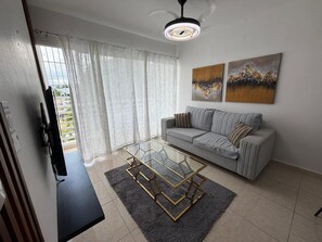 Living area - Amueblado (Licey al Medio)