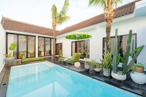 Pool - Private Canggu Villa w/ Pool Near Beaches & Cafes (Canggu)