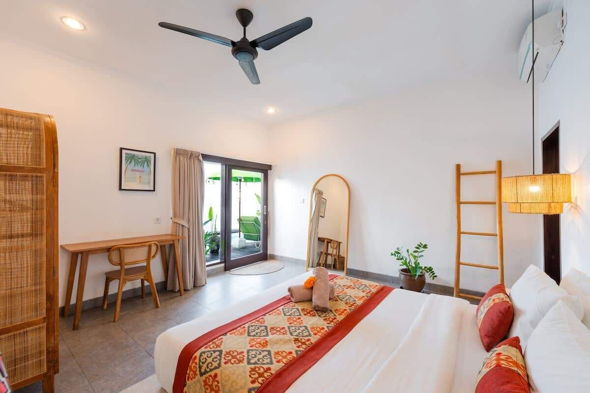 2 bedrooms, iron/ironing board, free WiFi, bed sheets