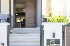 Exterior detail - GPN Sunset House (Rodos)