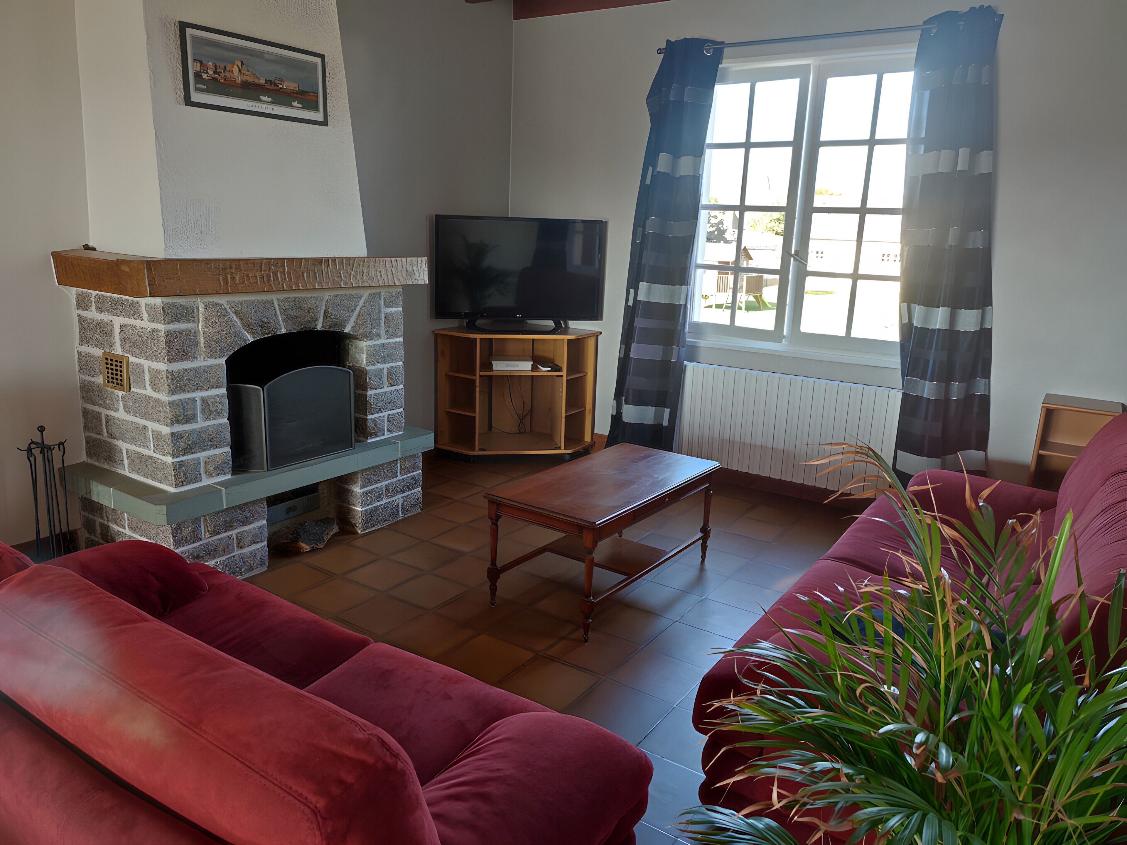 Maison De Vacances « Gîte 10 Couchages à Barfleur » Avec Terrasse, Jardin Privés Et Wi-fi - Barfleur