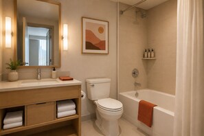 Deluxe Room | Bathroom