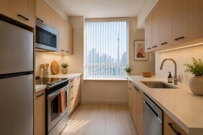 Deluxe Room | Private kitchen
