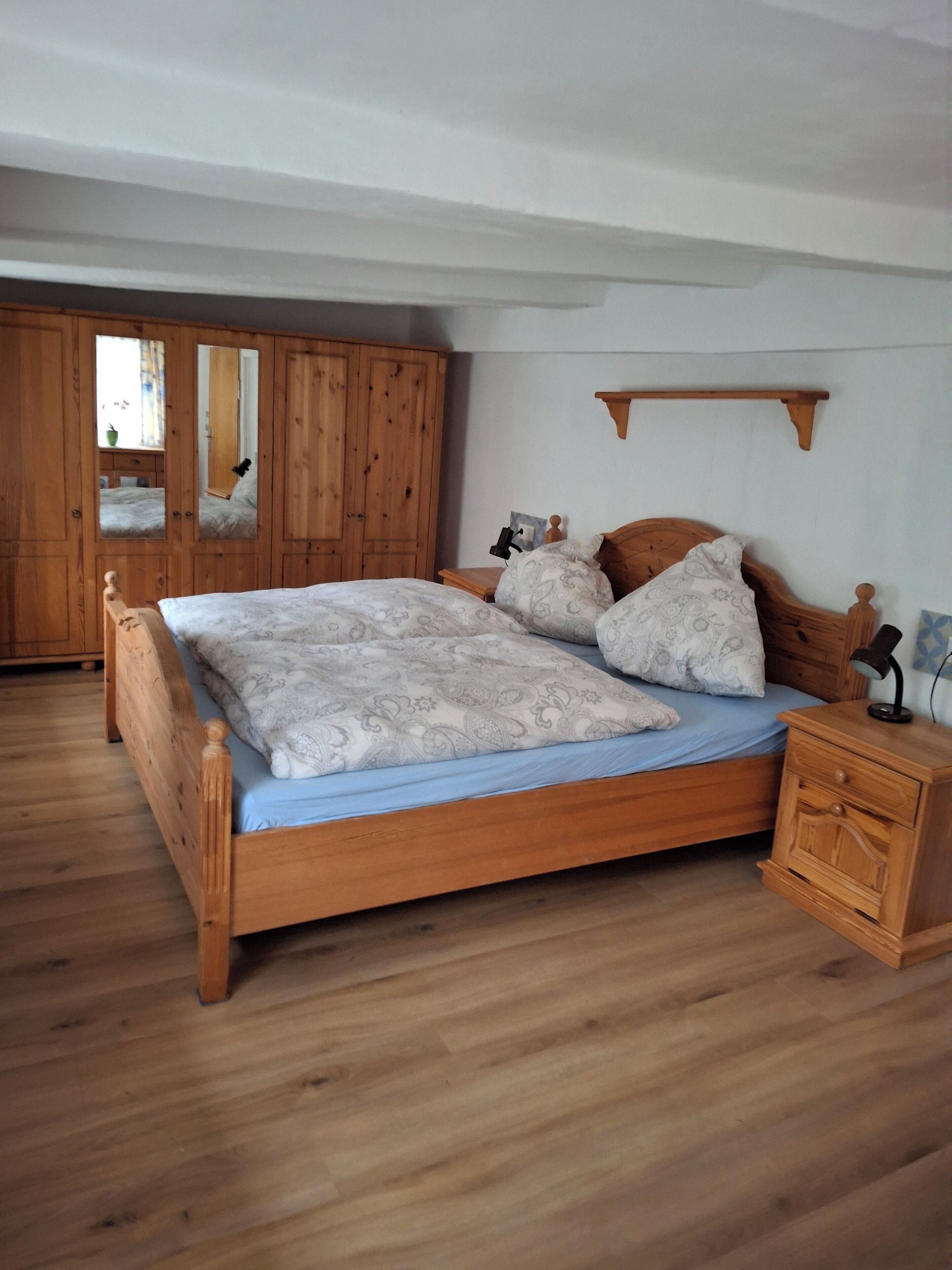 2 Schlafzimmer, Bügeleisen/Bügelbrett, Bettwäsche, Rollstuhlgeeignet