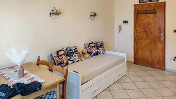 Appartement, balcon | Intérieur