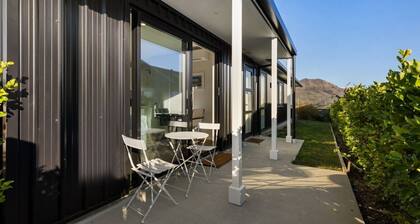 The Cosy Nook | Wanaka Studio & private entrance