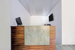 Lobby - Hotel Rahi Residency (Varanasi)