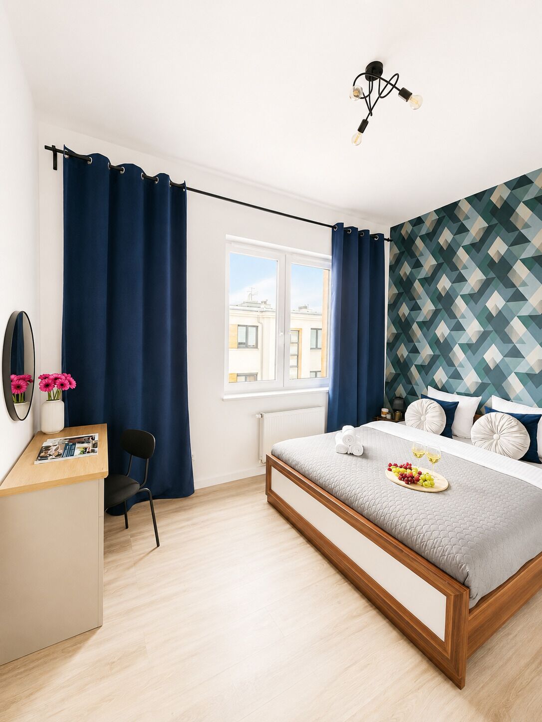 Superior Apartment, Balcony, Courtyard View | Soundproofing, iron/ironing board, free WiFi