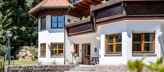 Apartment "Time Out in the Black Forest" with Private Terrace, Garden & Wi-Fi