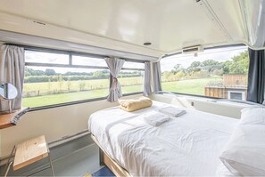 Room - Dartmoor Reach Alpaca Farm Stay Sleeps 8 (Dartmoor)