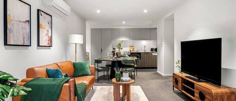 Apartamento, 2 habitaciones, accesible para personas con discapacidad, balcón | Sala de estar